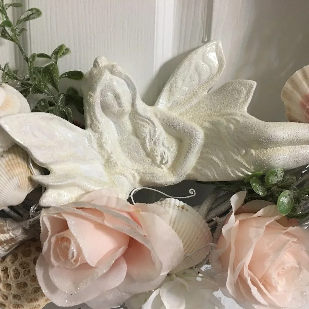 Mermaid & Sea Shell Lighted Indoor Wreath - Gorgeous 17.5 across Largo